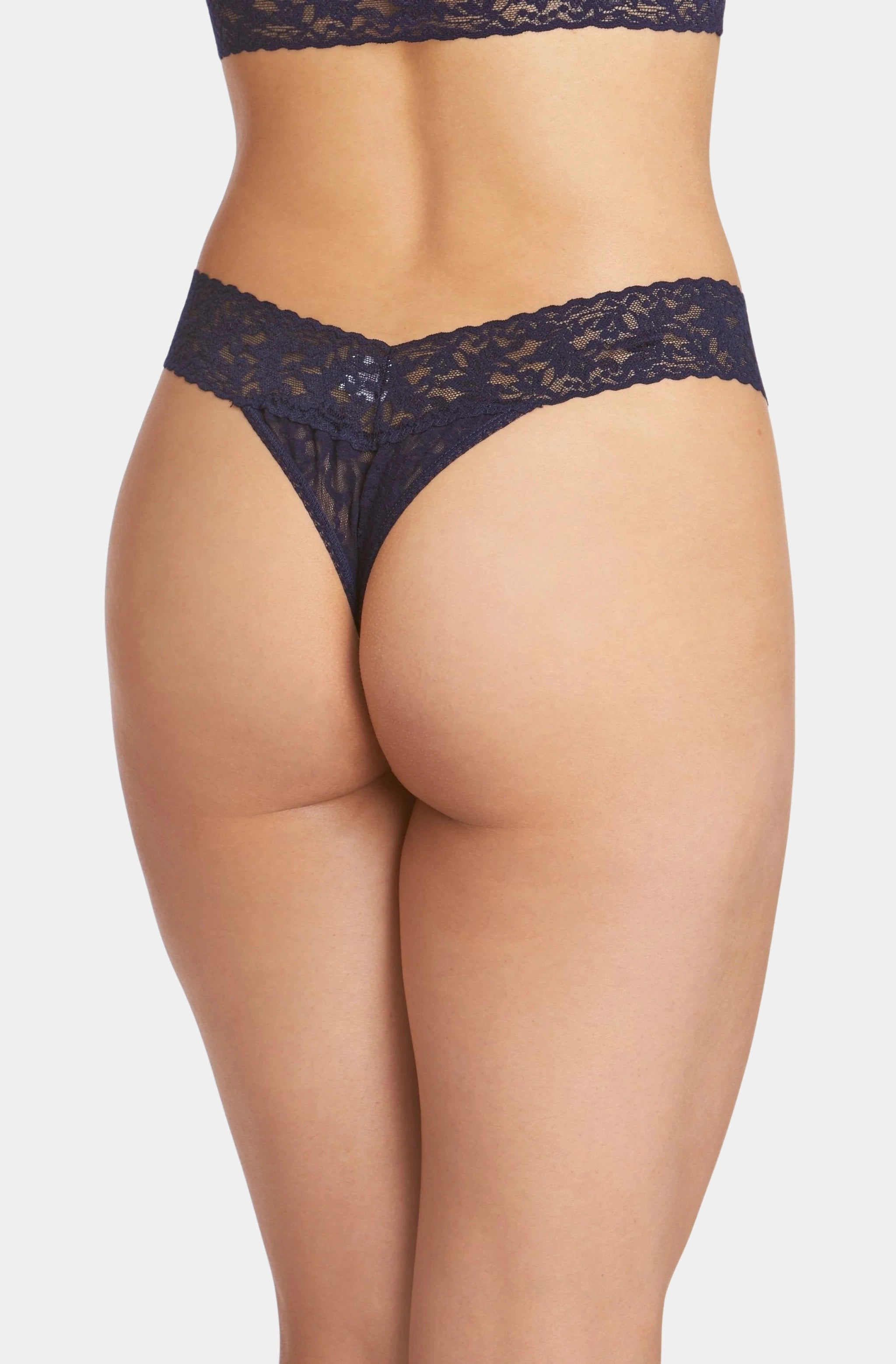 Signature Lace Original Rise Thong