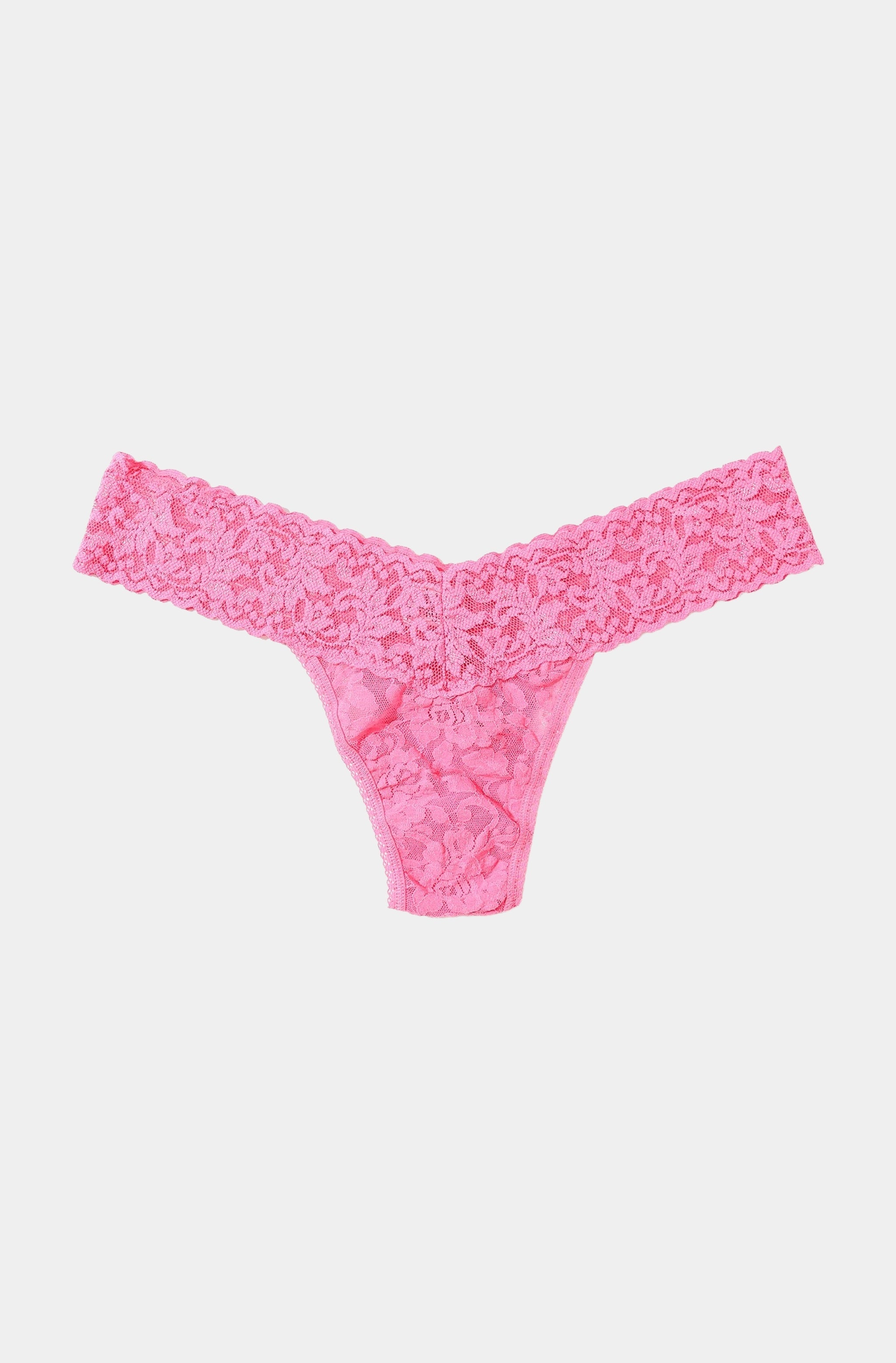Signature Lace Low Rise Thong