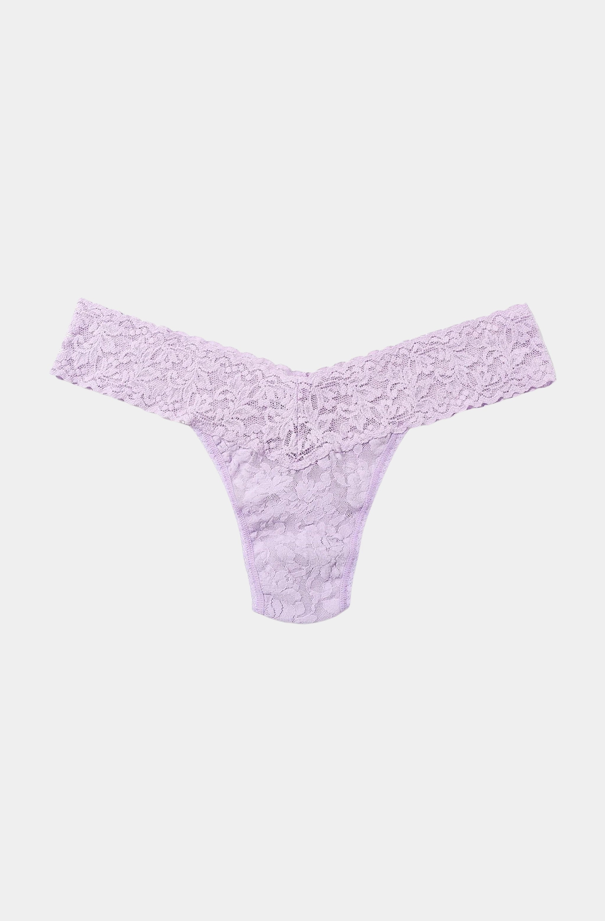 Signature Lace Low Rise Thong