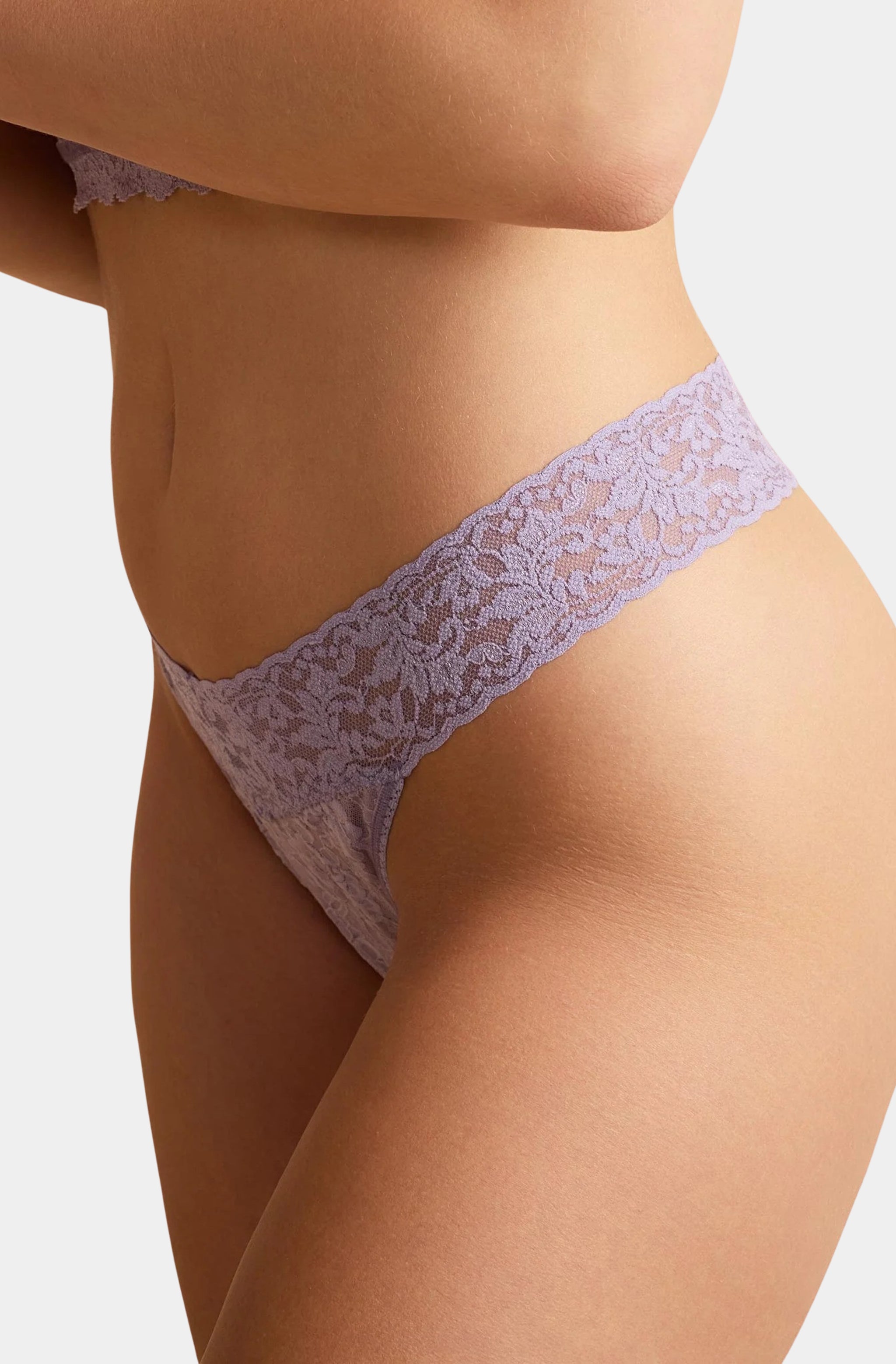 Signature Lace Original Rise Thong