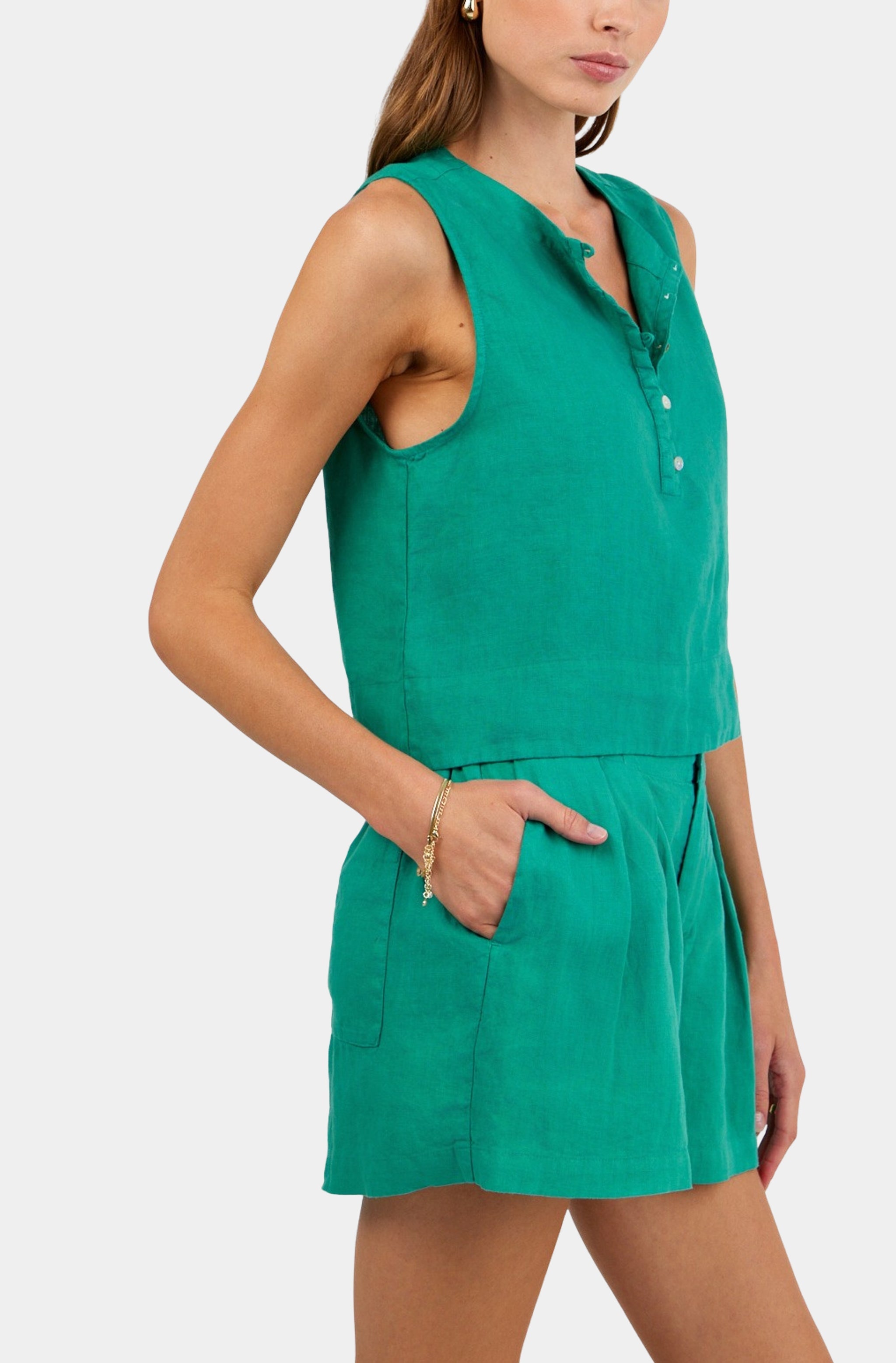 Sleeveless Half Placket Top