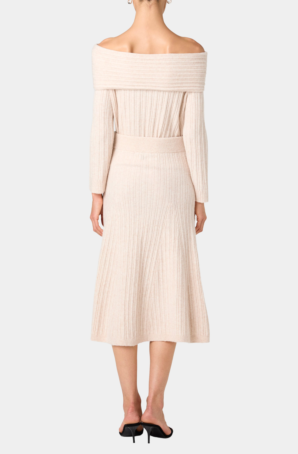 Lucien Knit Pull On Maxi Skirt in Oatmeal Mel – back view