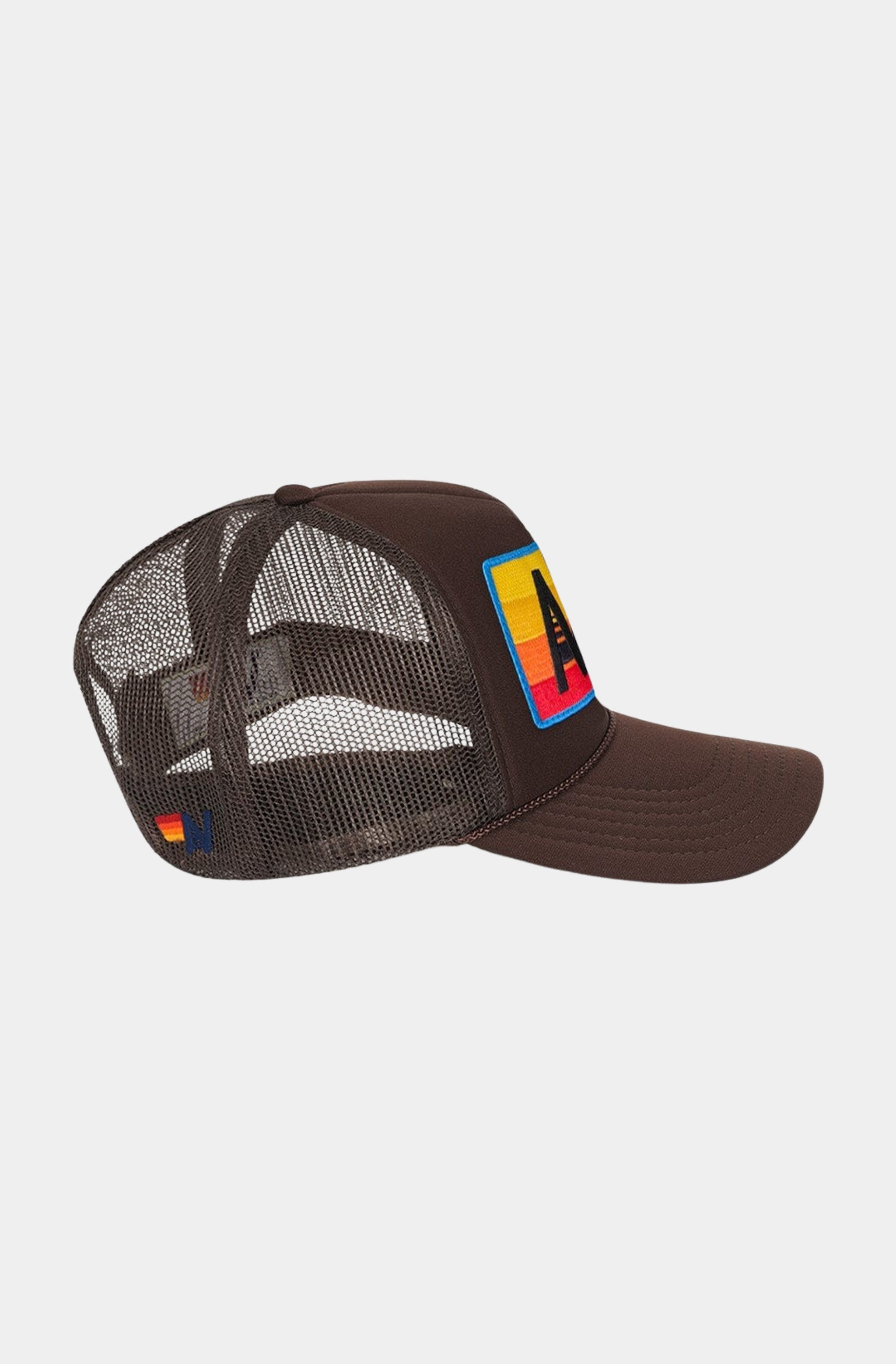 Logo Rainbow - Vintage Low Rise Trucker